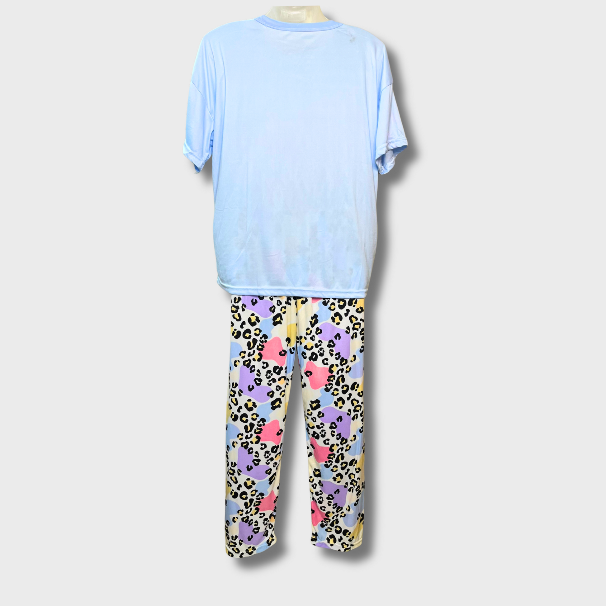 Women’s Light Blue & Purple Cheetah Print Night Suit – Size M | Comfy Polyester Half Sleeve Set with shorts and full pants