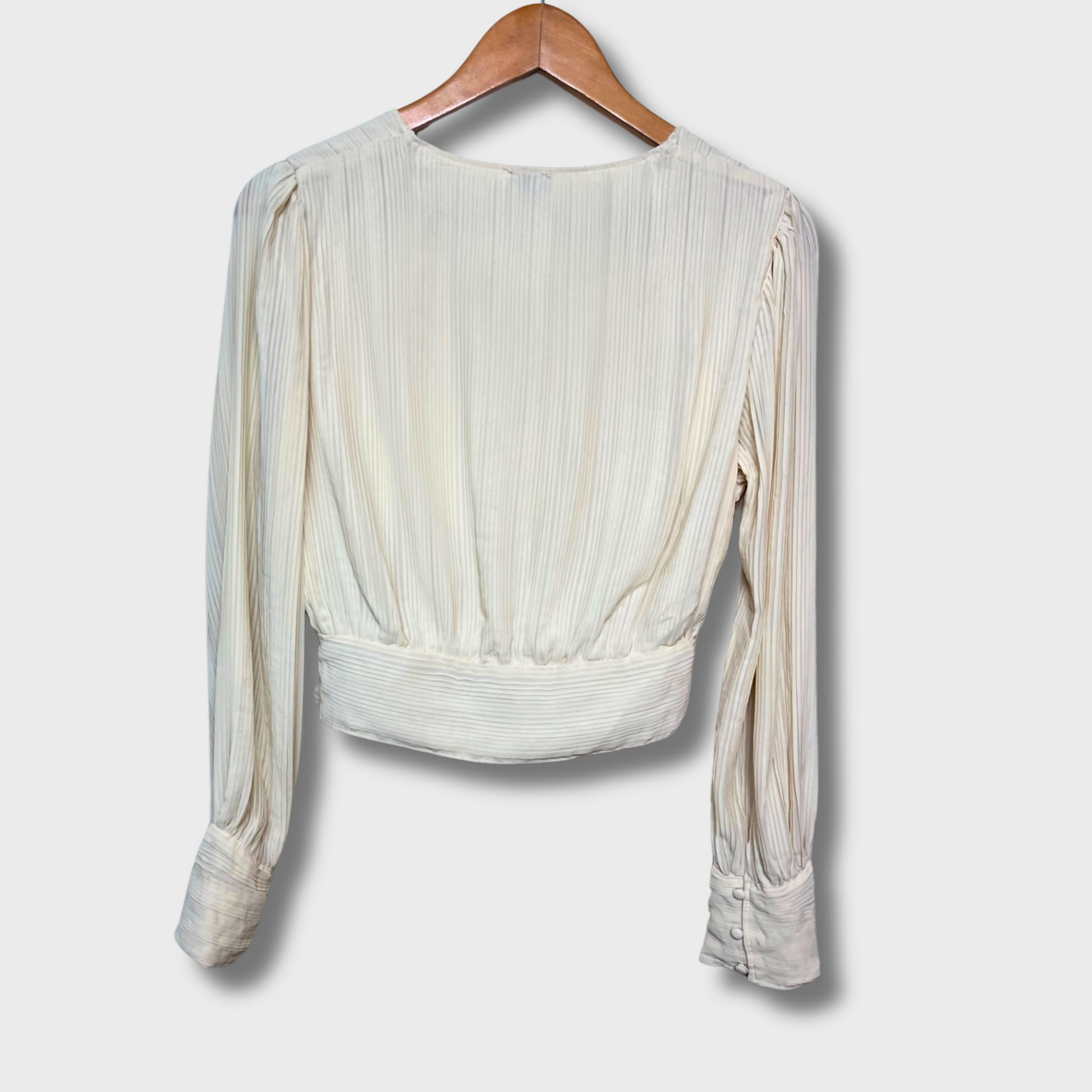 Women’s Cream Crop Top – Bishop Sleeves & Plunged V-Neck | Pimkie Collection | Size M | Classy & Elegant