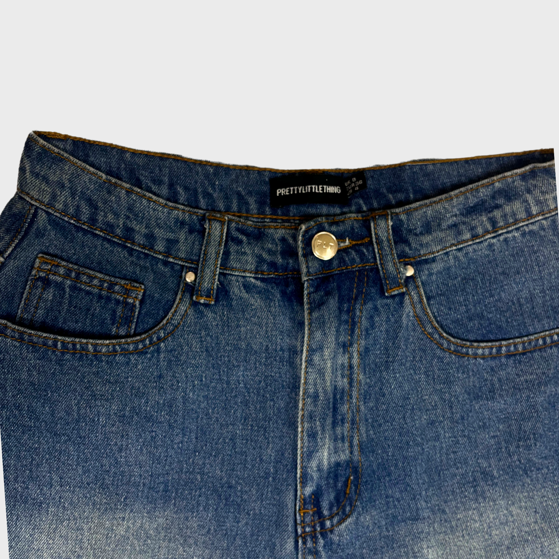 Women’s Ripped Blue Denim Shorts – Size 26 Waist | Distressed Style by Pretty Little Thing